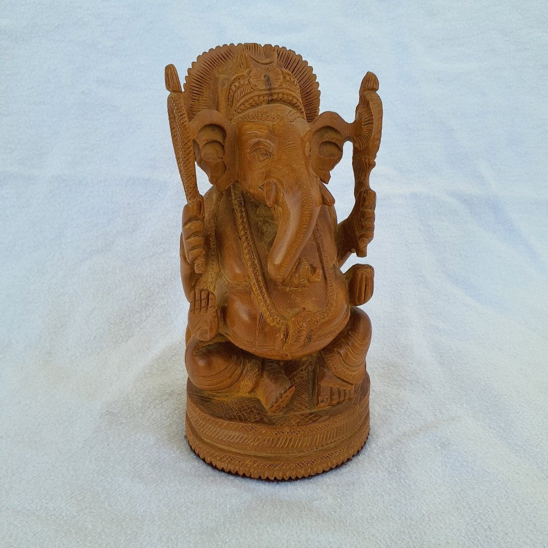 Gottheit Ganesha Sandelholz
