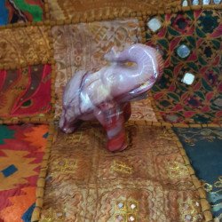 Elefantenfigur aus Mookait